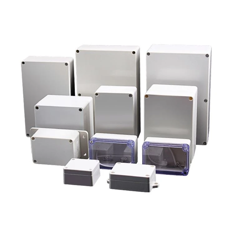 The difference between plastic Injection molding and blow molding
